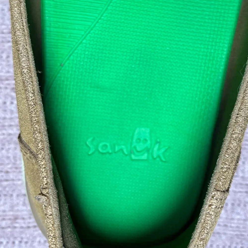Sanuk‎ Brown Suede Slip-On Loafers